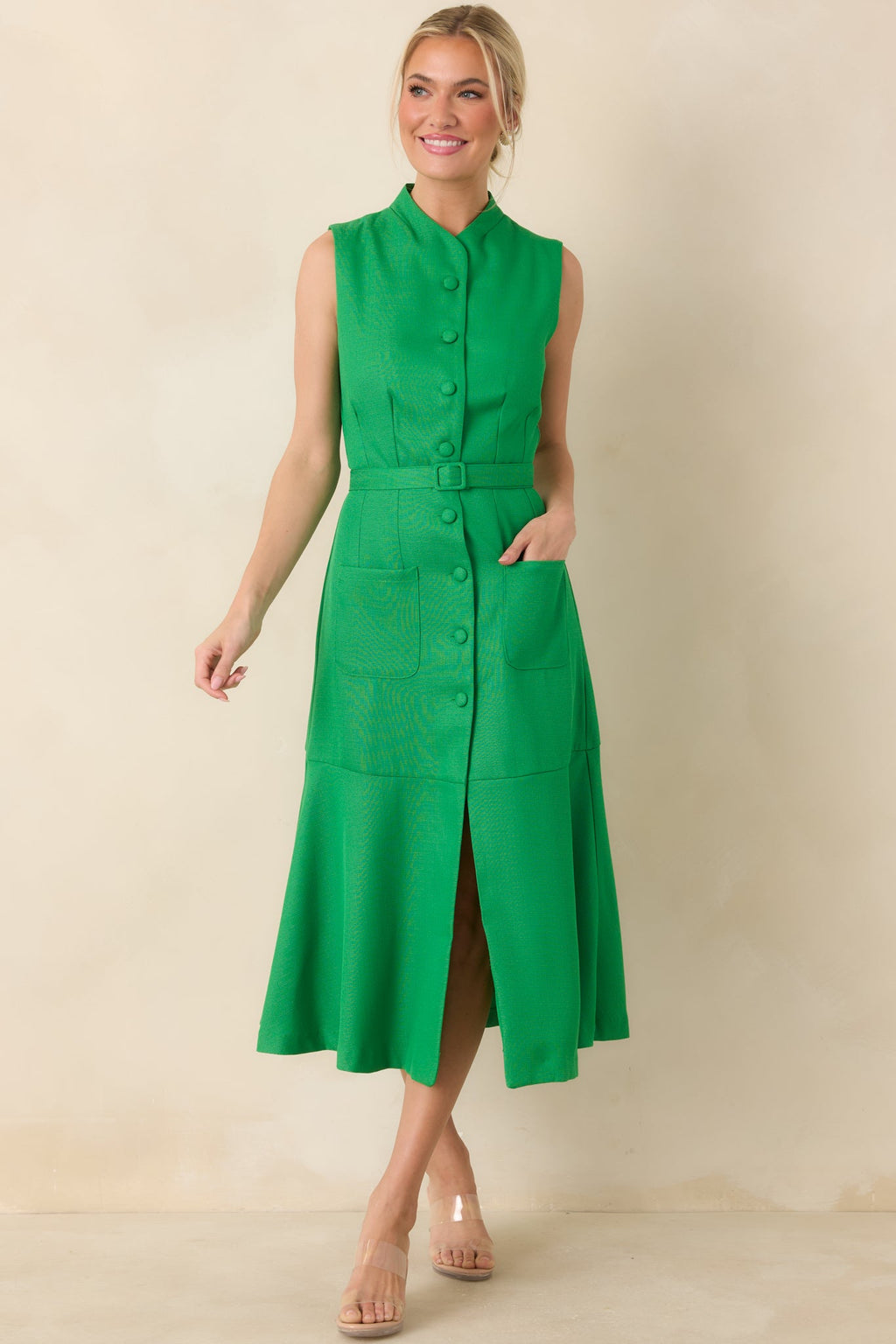 Prosperina Rowan Green Sleeveless Button Front Midi Dress