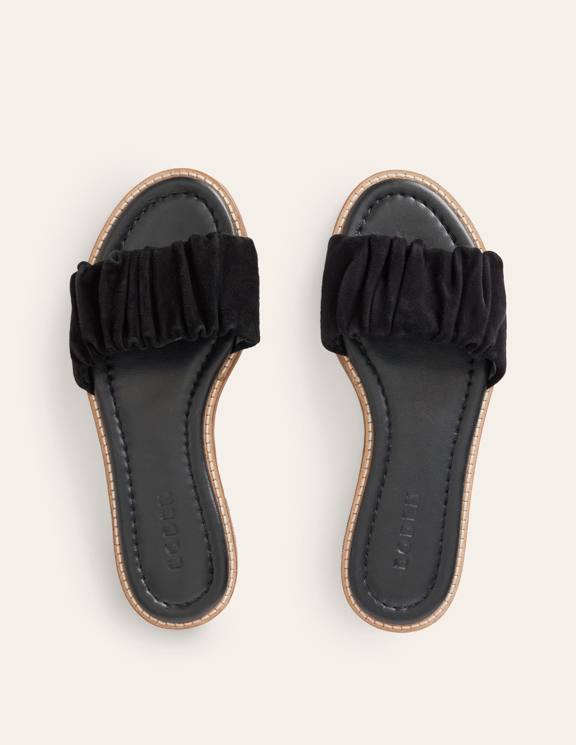 Ruched Flat Sandals-Black