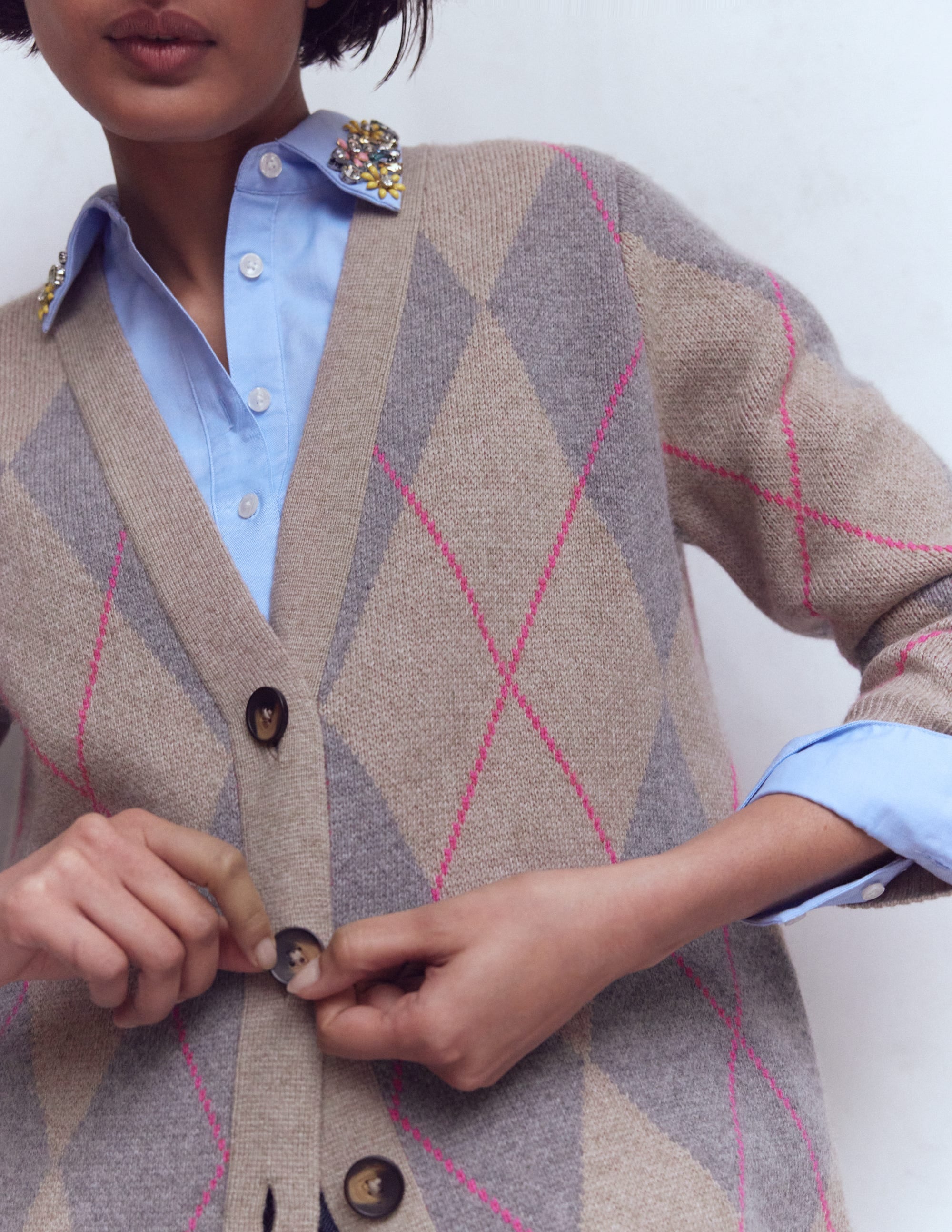 Quinn Boyfriend Cardigan-Neutral Argyle
