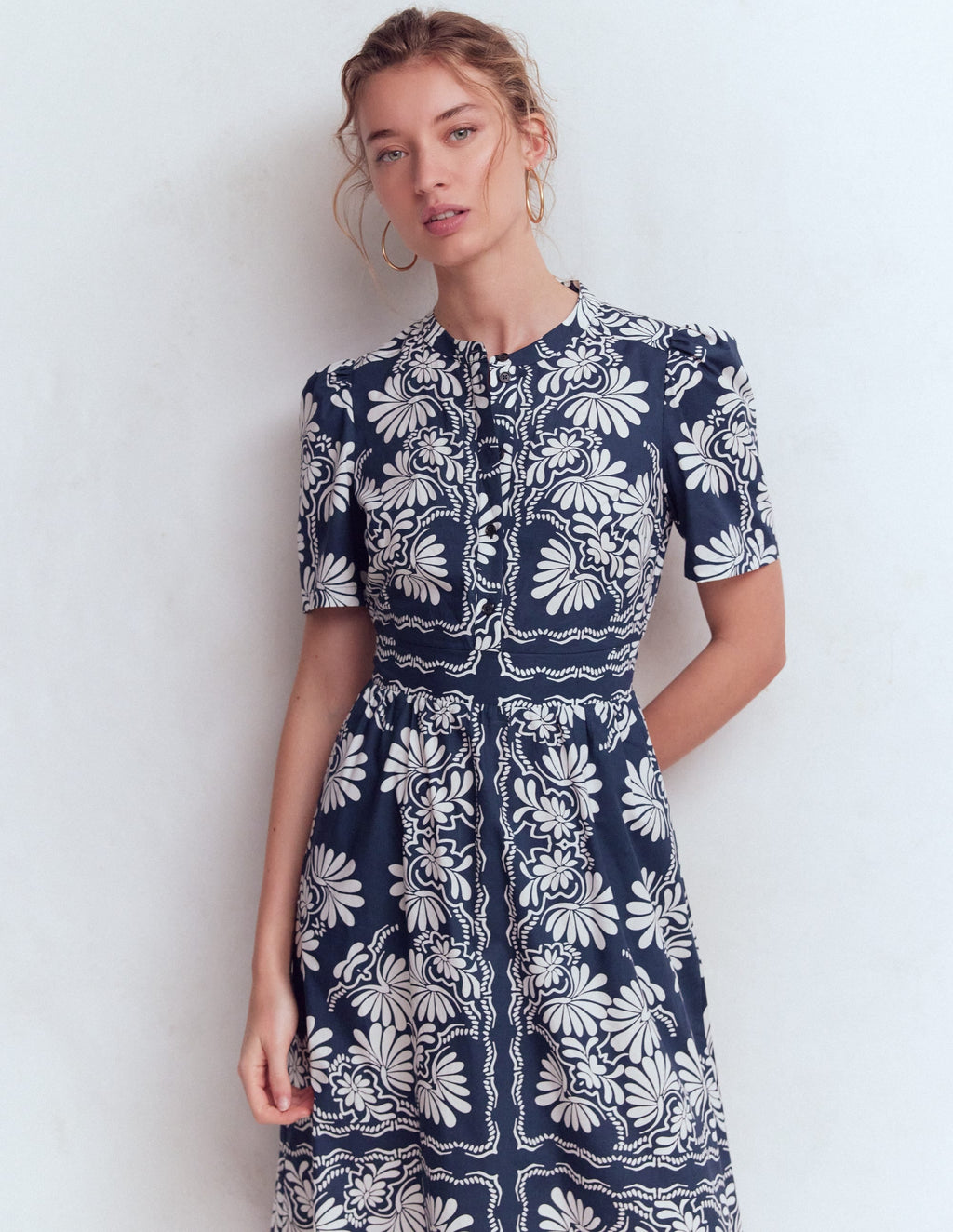 Ivy Button Cotton Midi Dress-French Navy Botanical Charm