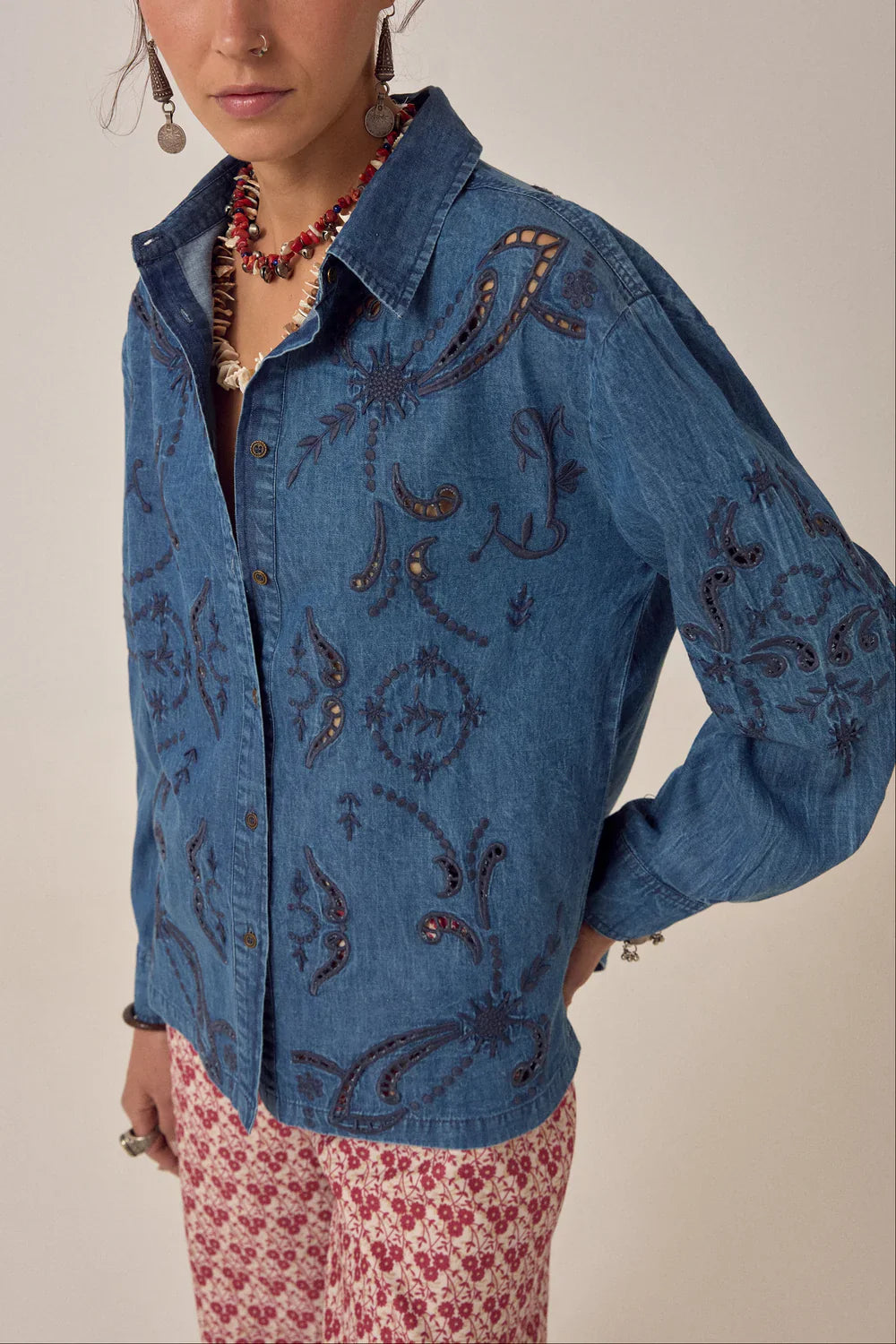 Maison Hotel Stella Shirt