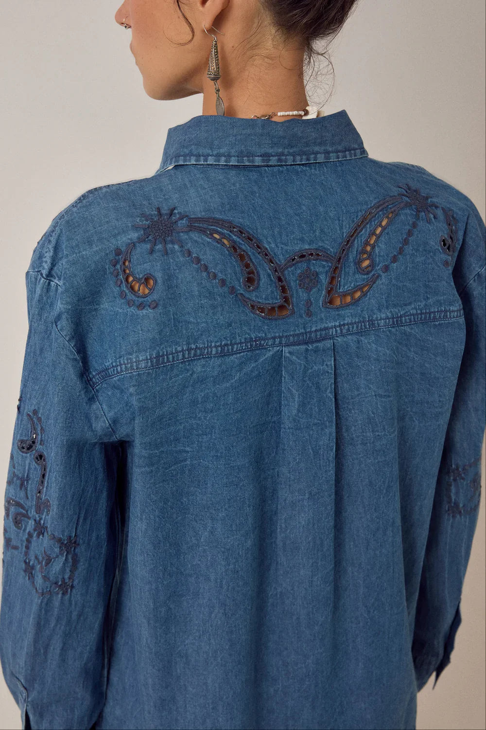 Maison Hotel Stella Shirt