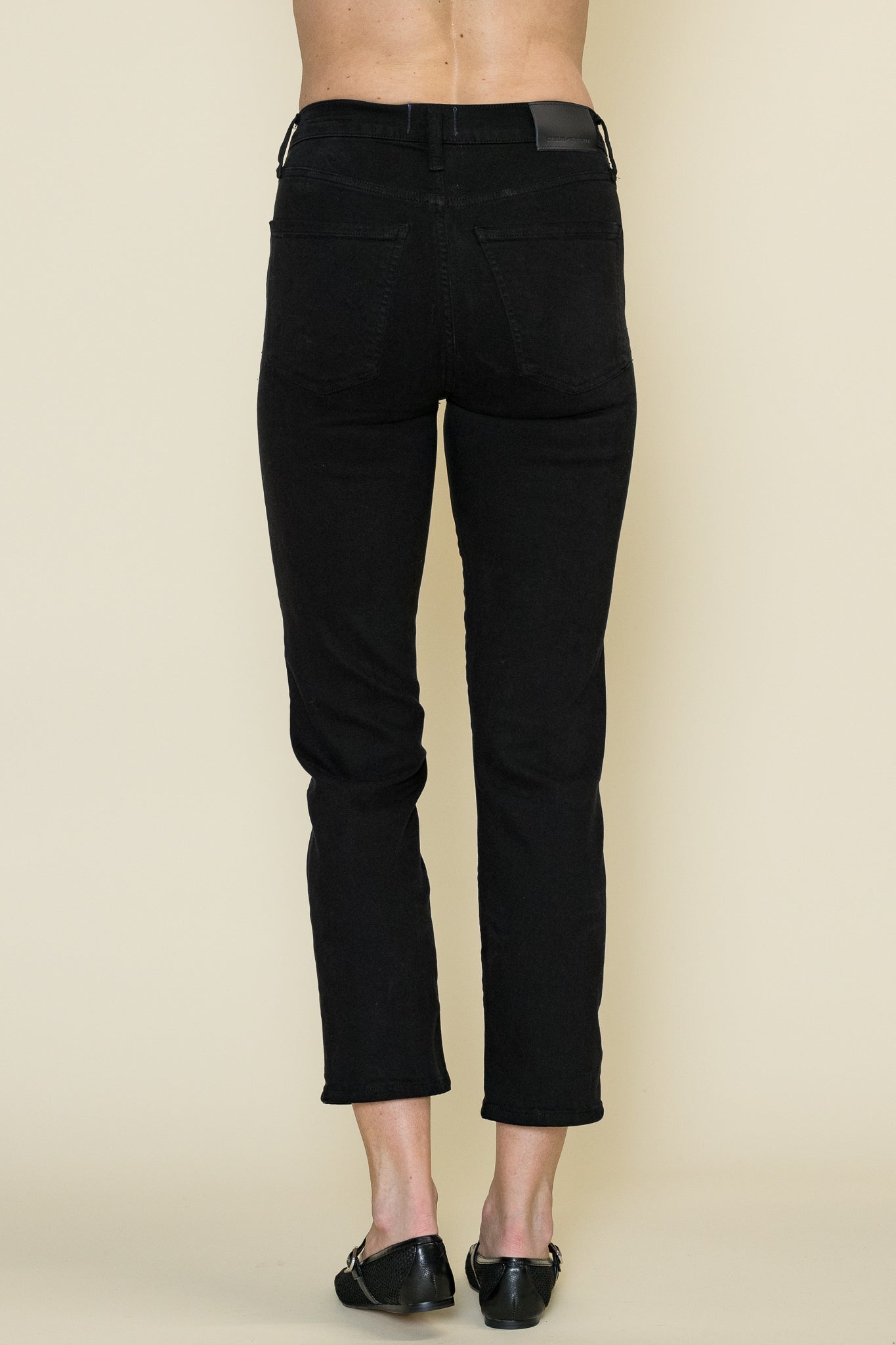 Caia Straight in Plush Black