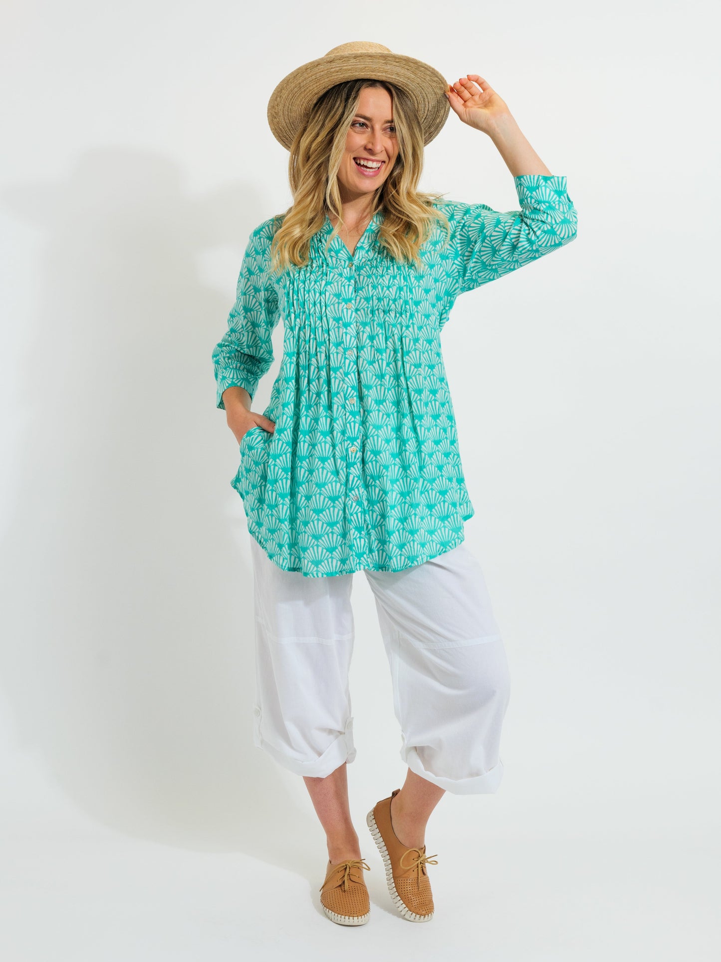 Palm Cove Top in Teal Fan