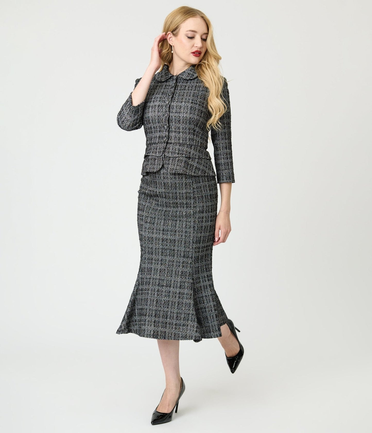 Unique Vintage Black & White Plaid Boucle Peplum Jacket