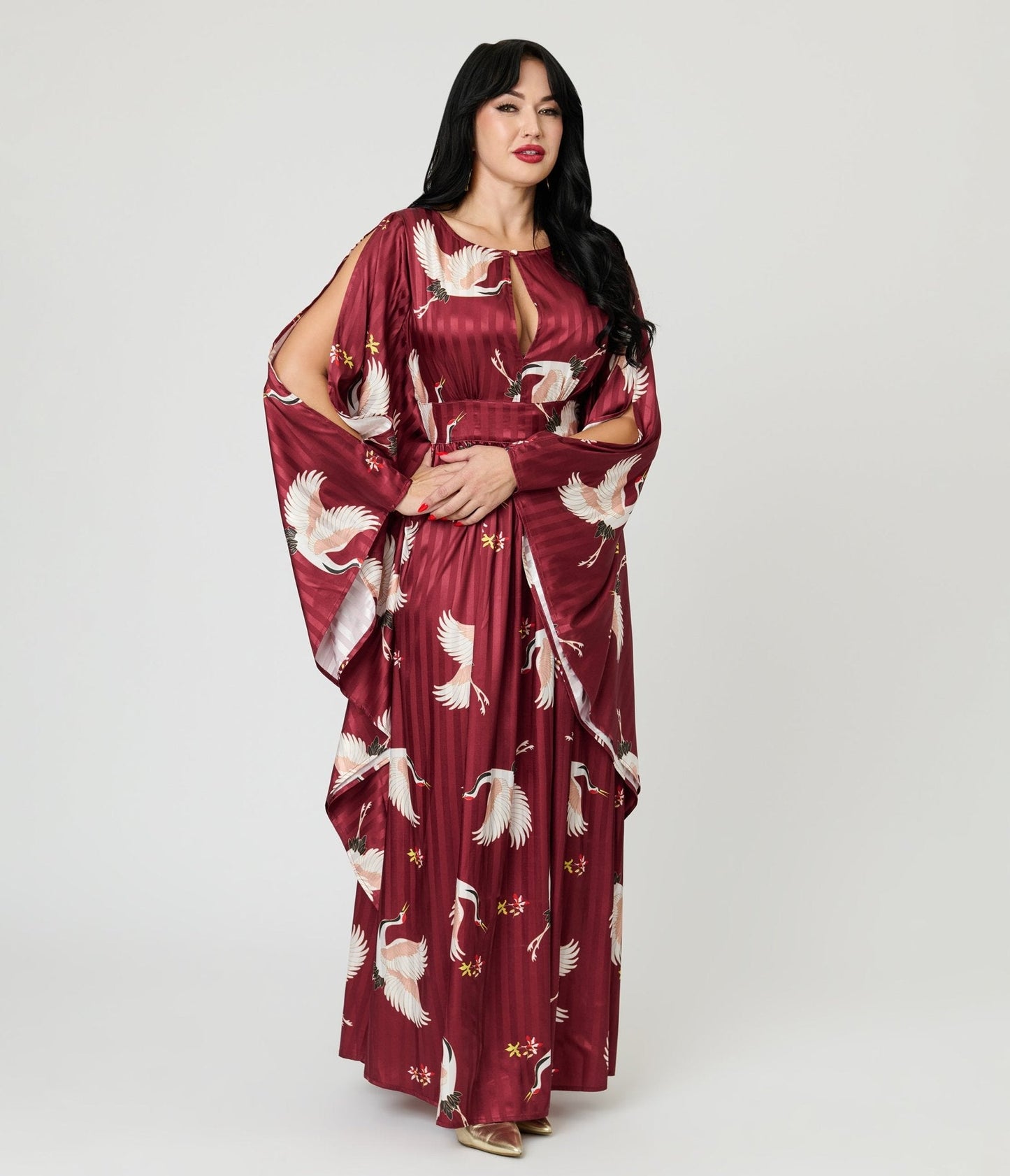 Unique Vintage Burgundy Crane Flutter Sleeve Caftan