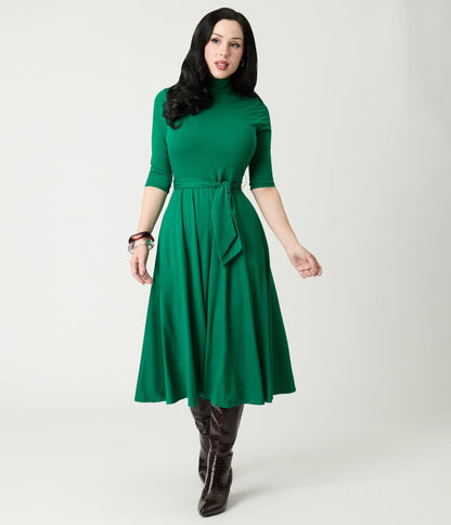Unique Vintage Green Turtleneck Midi Dress